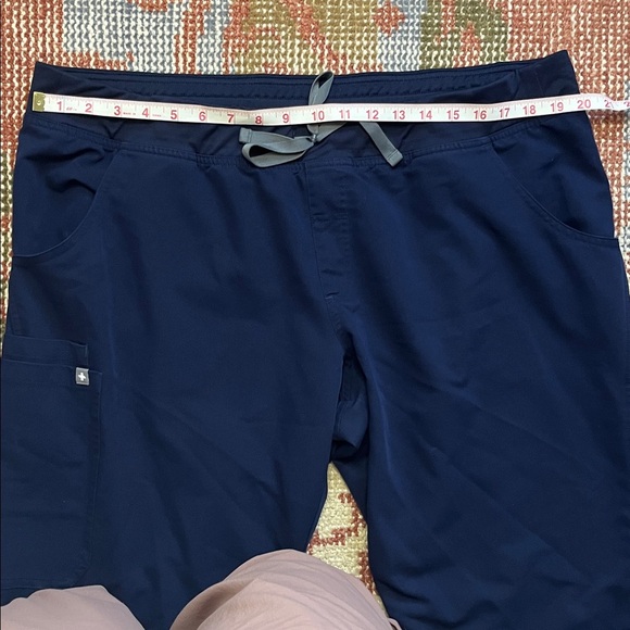 Figs Women’s Drawstring Navy Scrub Pant Size XXL - Picture 2 of 10